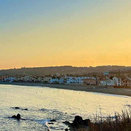 Apartamento Atico Con Gran Terraza A 50 Metros De La Playa De Casares San Luis de Sabinillas Exterior foto