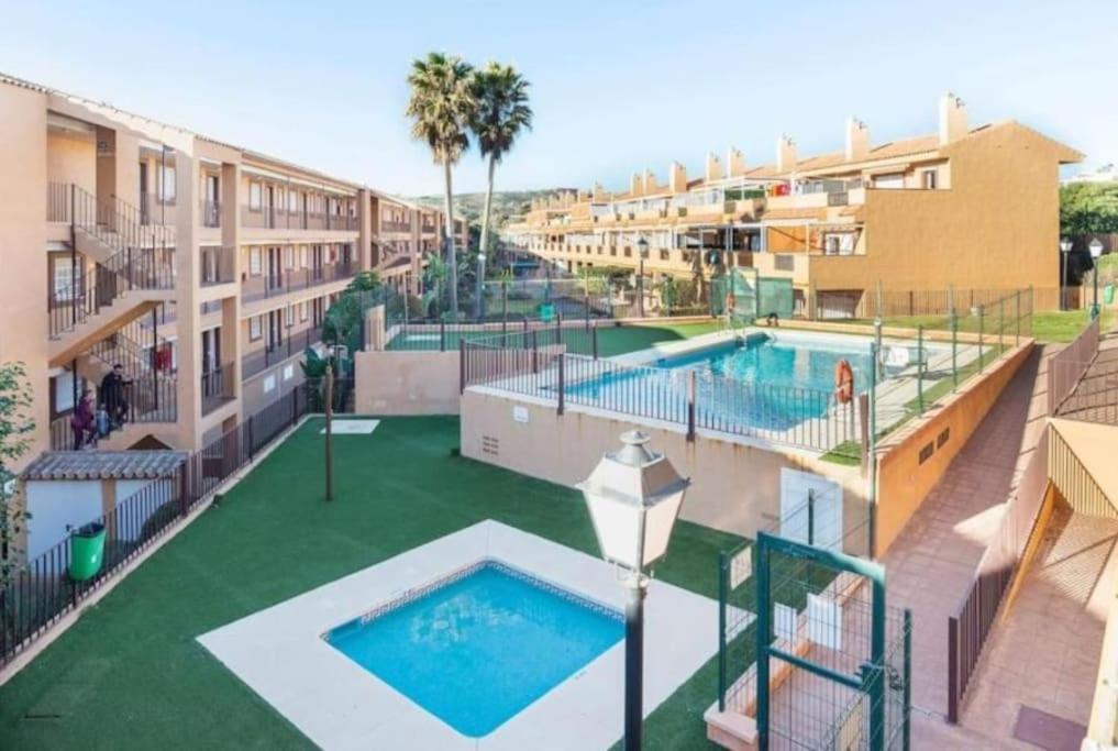 Apartamento Atico Con Gran Terraza A 50 Metros De La Playa De Casares San Luis de Sabinillas Exterior foto